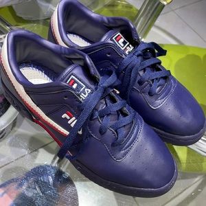 Fila boy navy blue shoes